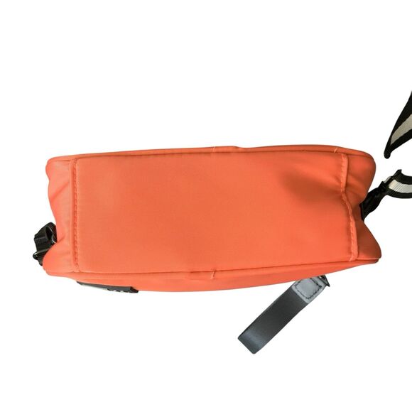 IHKWIP The Camera Bag Crossbody Bag Terracotta Orange - Picture 6 of 14